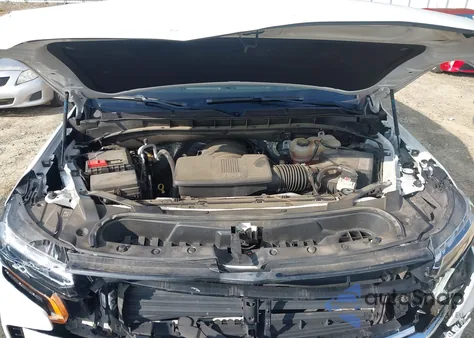 2021 Chevrolet Suburban 2Wd Lt z USA, uszkodzony, nr VIN 1GNSCCKD8MR446732